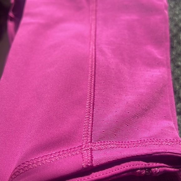 Lululemon Hot to Street Crops - Regal Plum - Picture 7 of 7